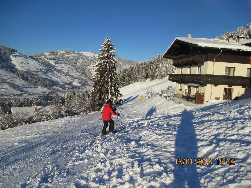 Haus Bergfried Hotel Westendorf Exterior photo
